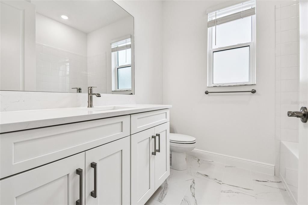 Active With Contract: $739,999 (4 beds, 4 baths, 2945 Square Feet)