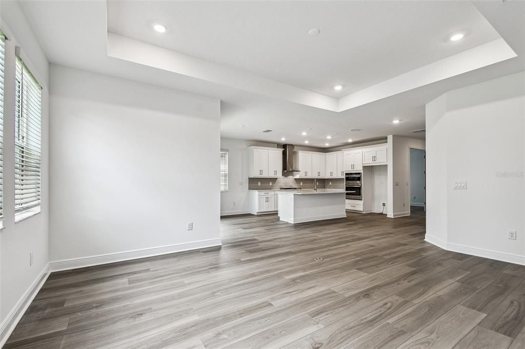 Active With Contract: $739,999 (4 beds, 4 baths, 2945 Square Feet)