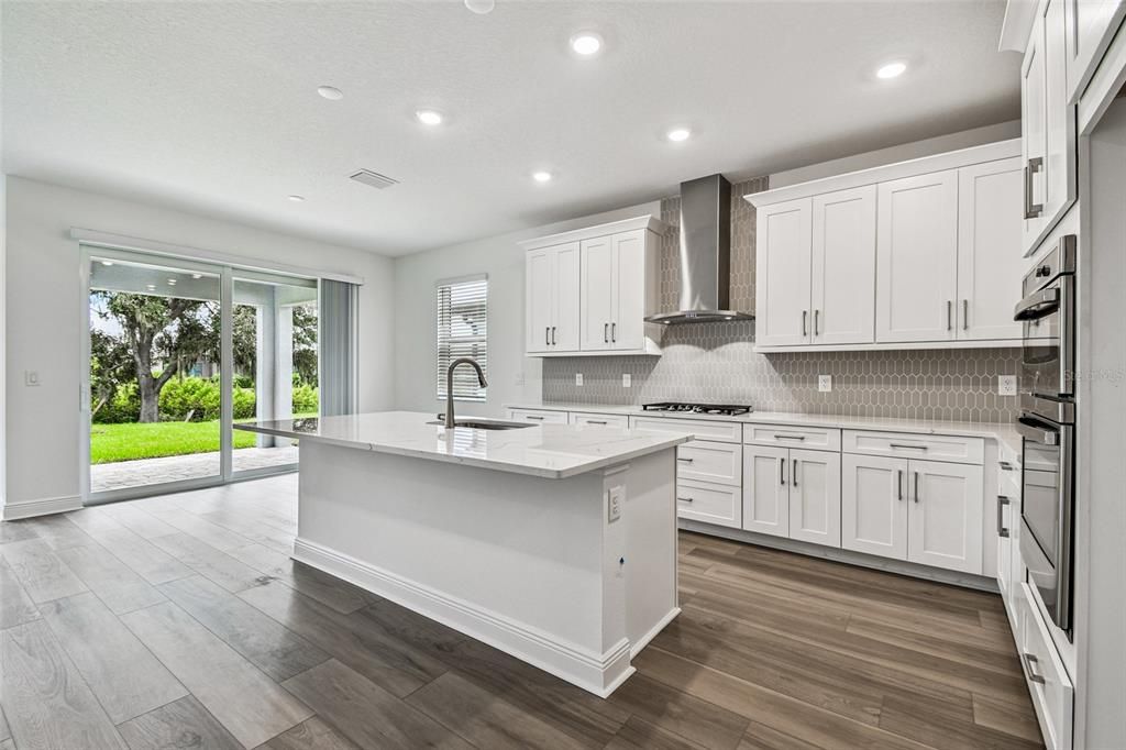 Active With Contract: $739,999 (4 beds, 4 baths, 2945 Square Feet)