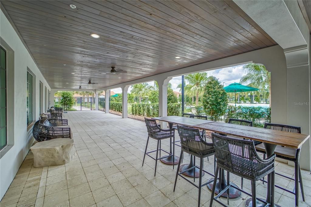 For Sale: $300,000 (2 beds, 2 baths, 1416 Square Feet)