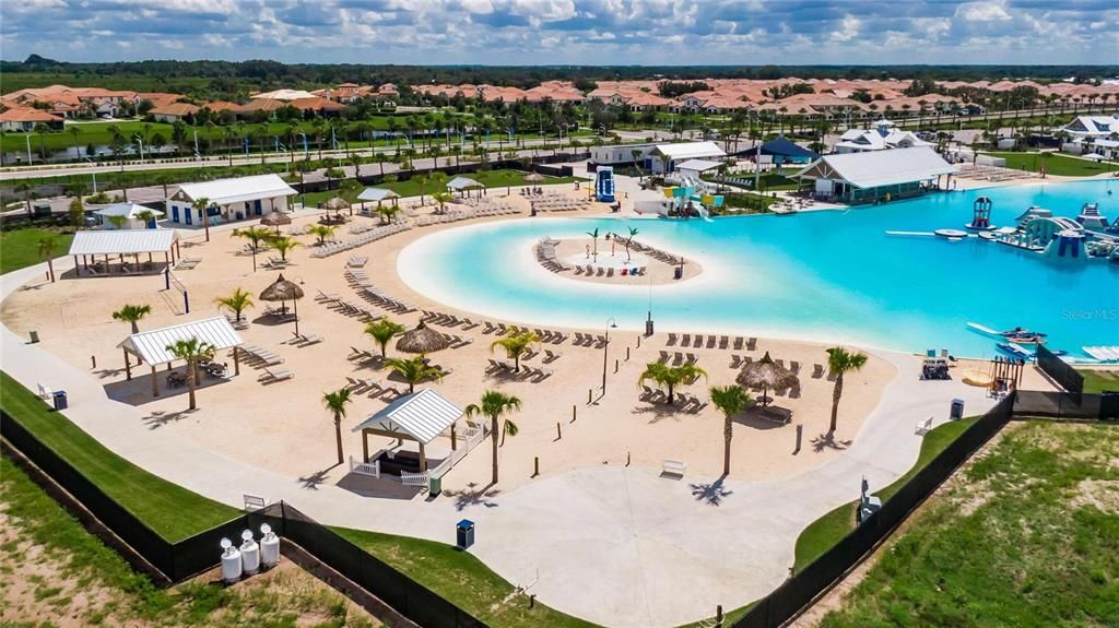 For Sale: $300,000 (2 beds, 2 baths, 1416 Square Feet)