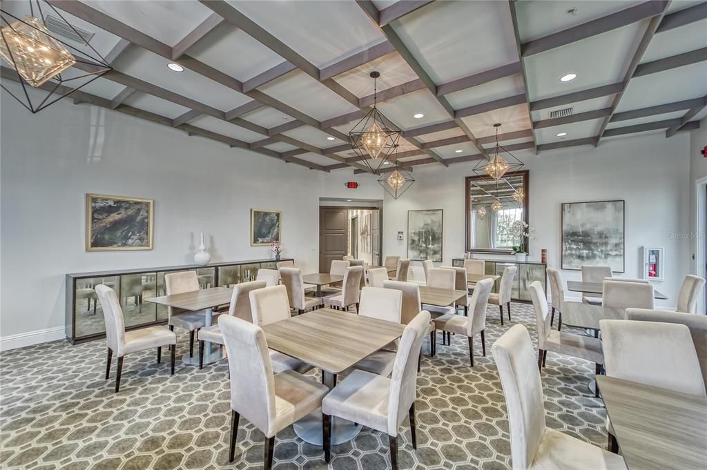 For Sale: $300,000 (2 beds, 2 baths, 1416 Square Feet)