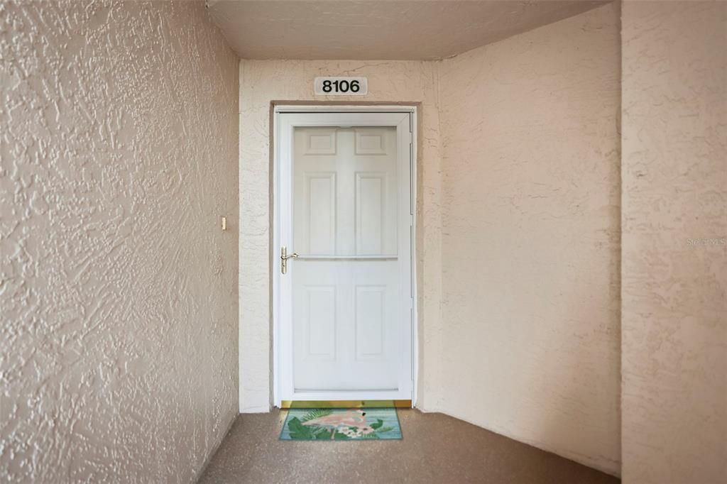 合同活跃: $443,500 (3 贝兹, 2 浴室, 1801 平方英尺)