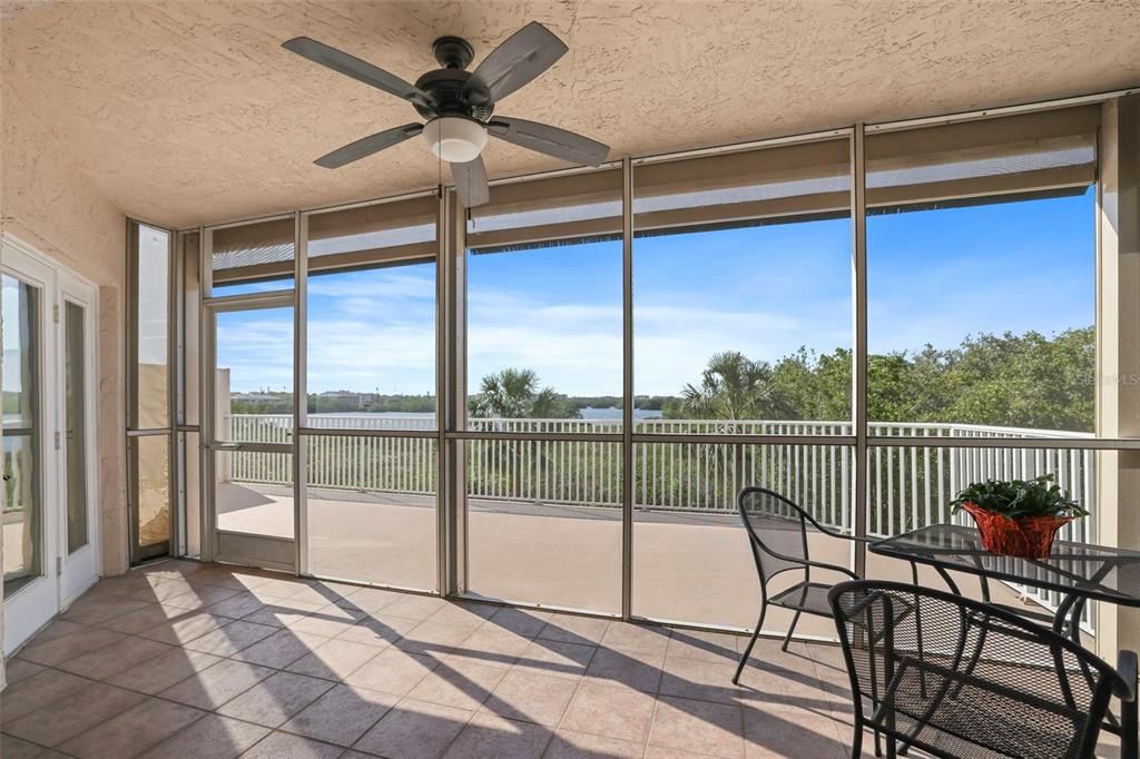 合同活跃: $443,500 (3 贝兹, 2 浴室, 1801 平方英尺)