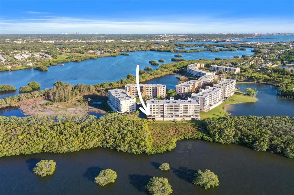 合同活跃: $443,500 (3 贝兹, 2 浴室, 1801 平方英尺)