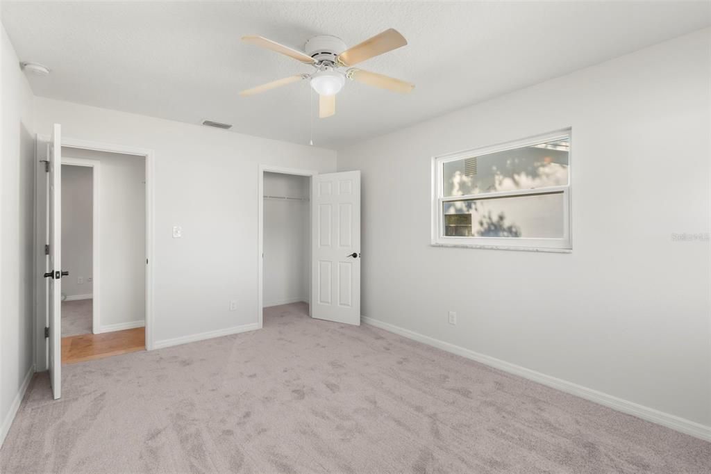 For Sale: $424,900 (3 beds, 2 baths, 1471 Square Feet)