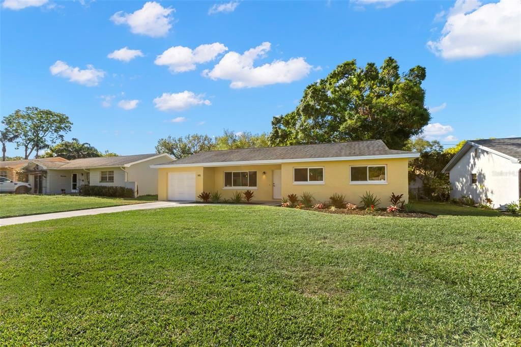 For Sale: $424,900 (3 beds, 2 baths, 1471 Square Feet)