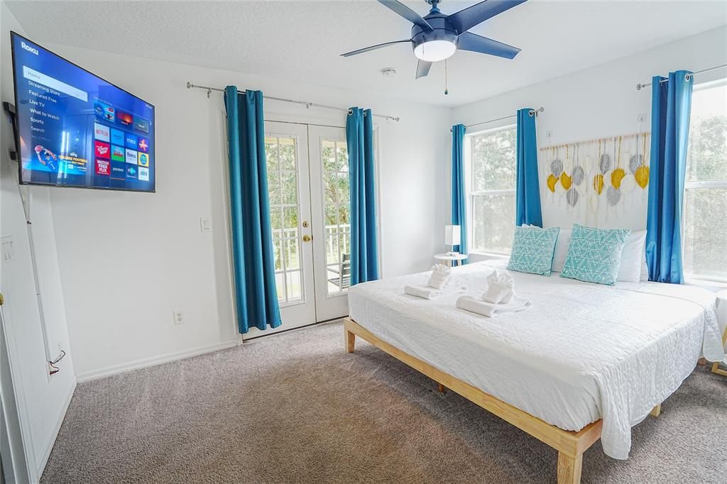 Activo con contrato: $327,000 (4 camas, 3 baños, 1642 Pies cuadrados)