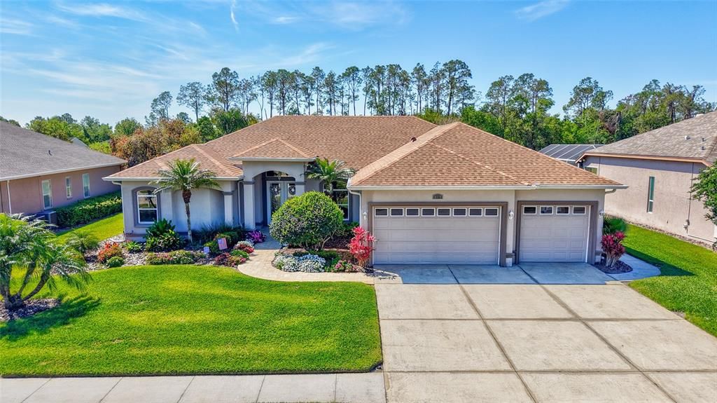 最近售出: $549,000 (4 贝兹, 3 浴室, 2448 平方英尺)