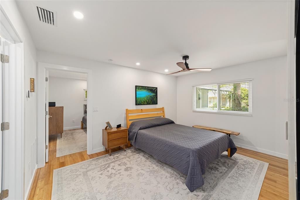 En Venta: $899,000 (2 camas, 1 baños, 1006 Pies cuadrados)