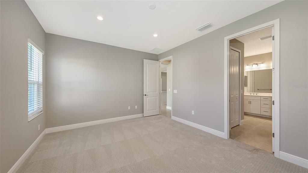 For Sale: $418,990 (3 beds, 2 baths, 1533 Square Feet)