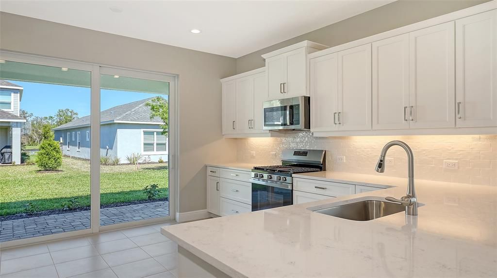 For Sale: $418,990 (3 beds, 2 baths, 1533 Square Feet)