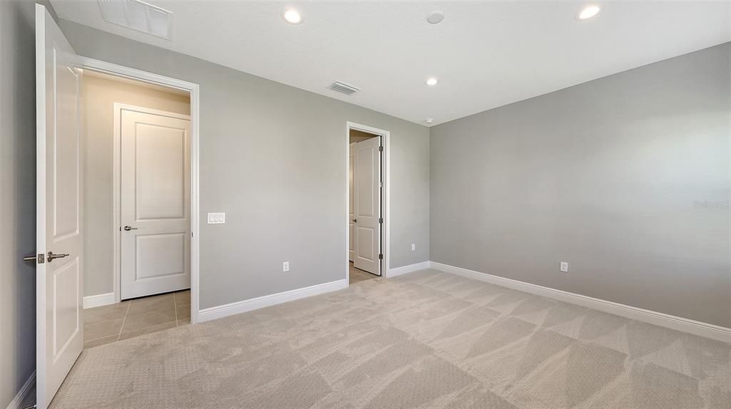 For Sale: $418,990 (3 beds, 2 baths, 1533 Square Feet)