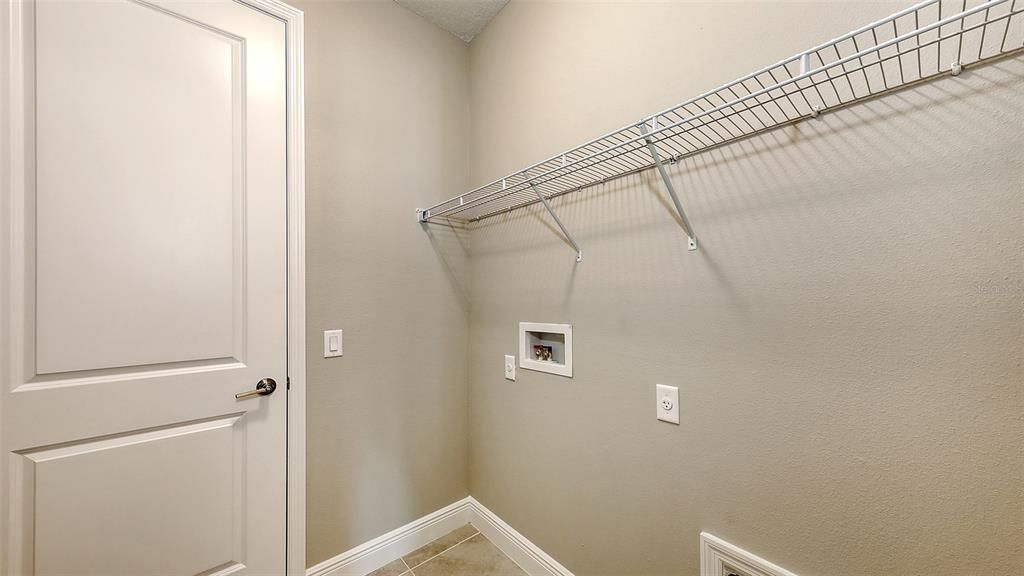 For Sale: $418,990 (3 beds, 2 baths, 1533 Square Feet)