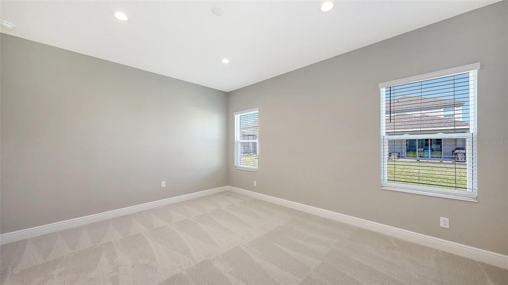 For Sale: $418,990 (3 beds, 2 baths, 1533 Square Feet)