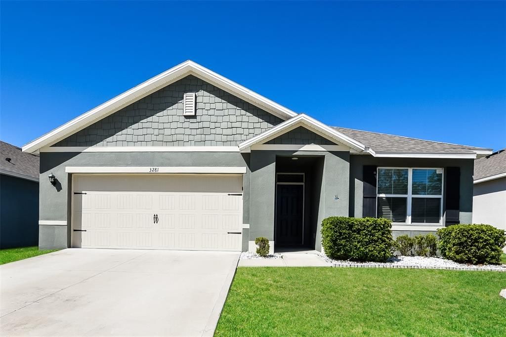 Recientemente alquilado: $2,265 (3 camas, 2 baños, 1672 Pies cuadrados)