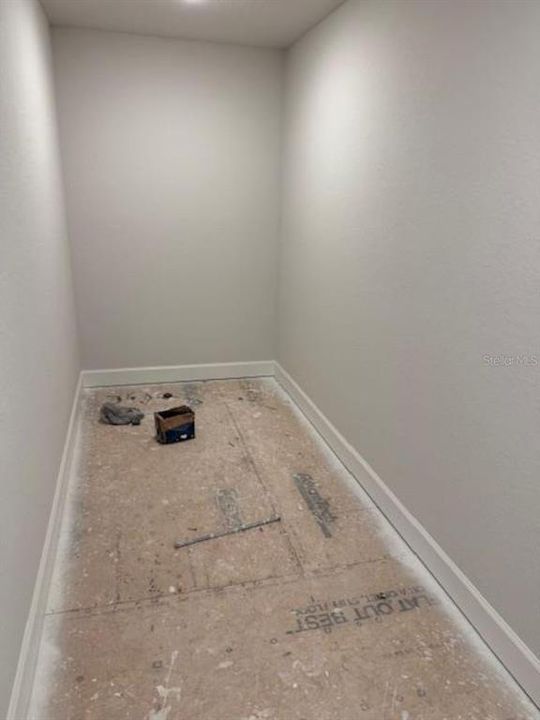 For Sale: $315,450 (4 beds, 2 baths, 2202 Square Feet)