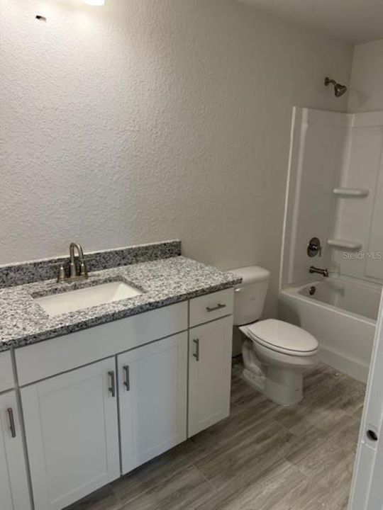 For Sale: $315,450 (4 beds, 2 baths, 2202 Square Feet)