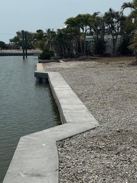 Active With Contract: $750,000 (0.16 acres)