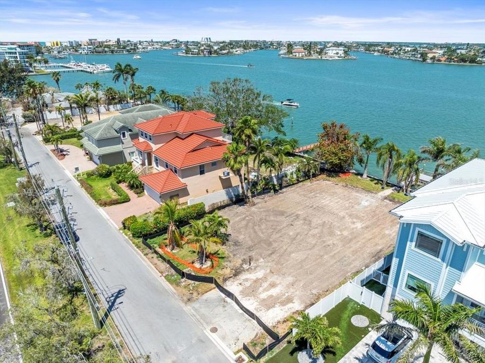 For Sale: $1,495,000 (0.23 acres)