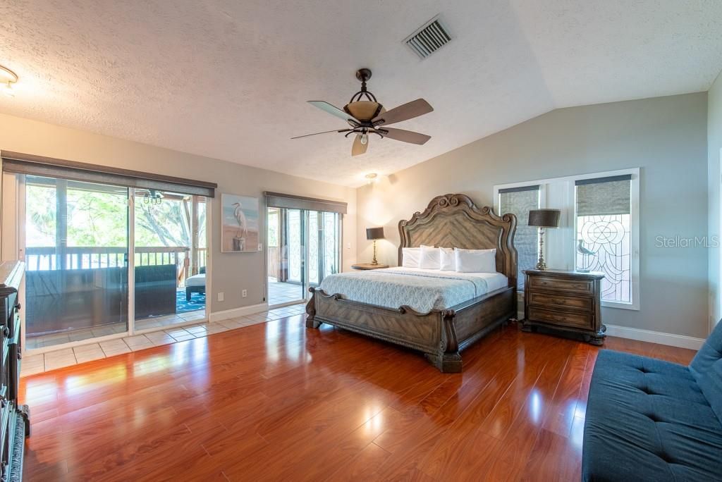 En Venta: $1,450,000 (9 camas, 7 baños, 5410 Pies cuadrados)