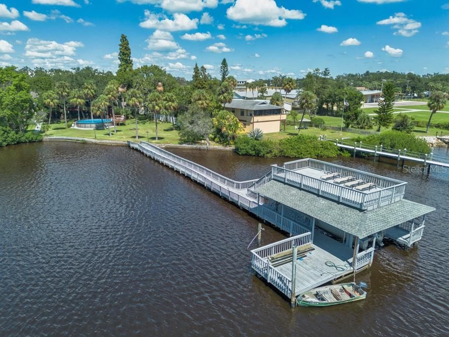 En Venta: $1,450,000 (9 camas, 7 baños, 5410 Pies cuadrados)