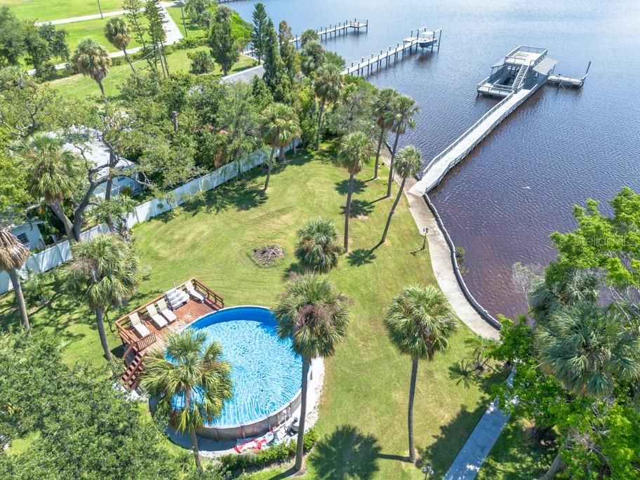 En Venta: $1,450,000 (9 camas, 7 baños, 5410 Pies cuadrados)