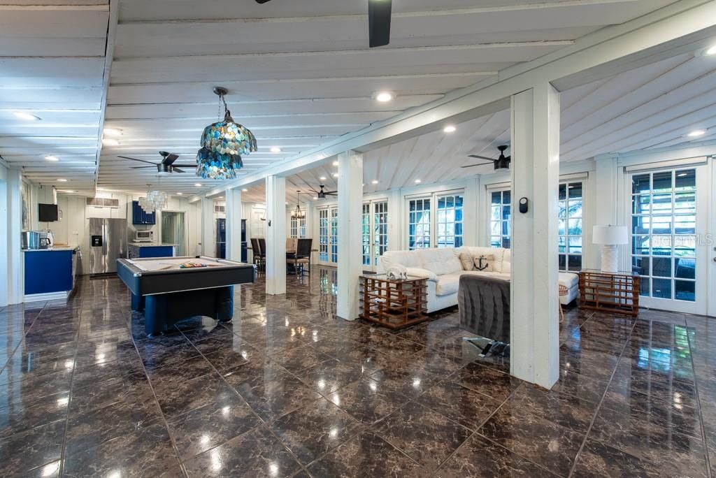 En Venta: $1,450,000 (9 camas, 7 baños, 5410 Pies cuadrados)