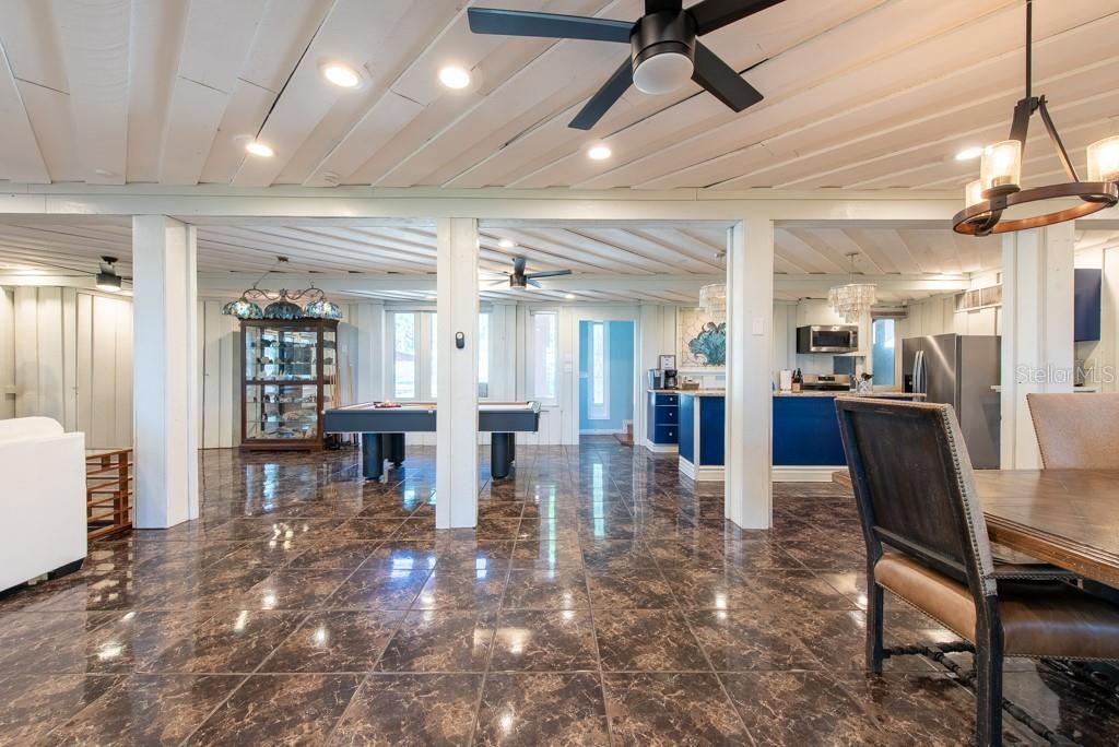 En Venta: $1,450,000 (9 camas, 7 baños, 5410 Pies cuadrados)