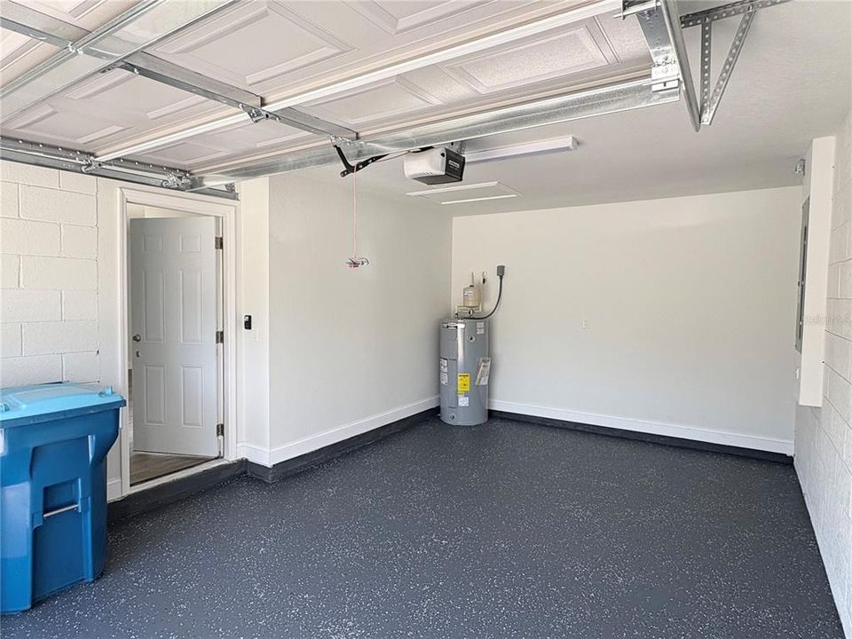 待售: $255,000 (3 贝兹, 2 浴室, 1322 平方英尺)