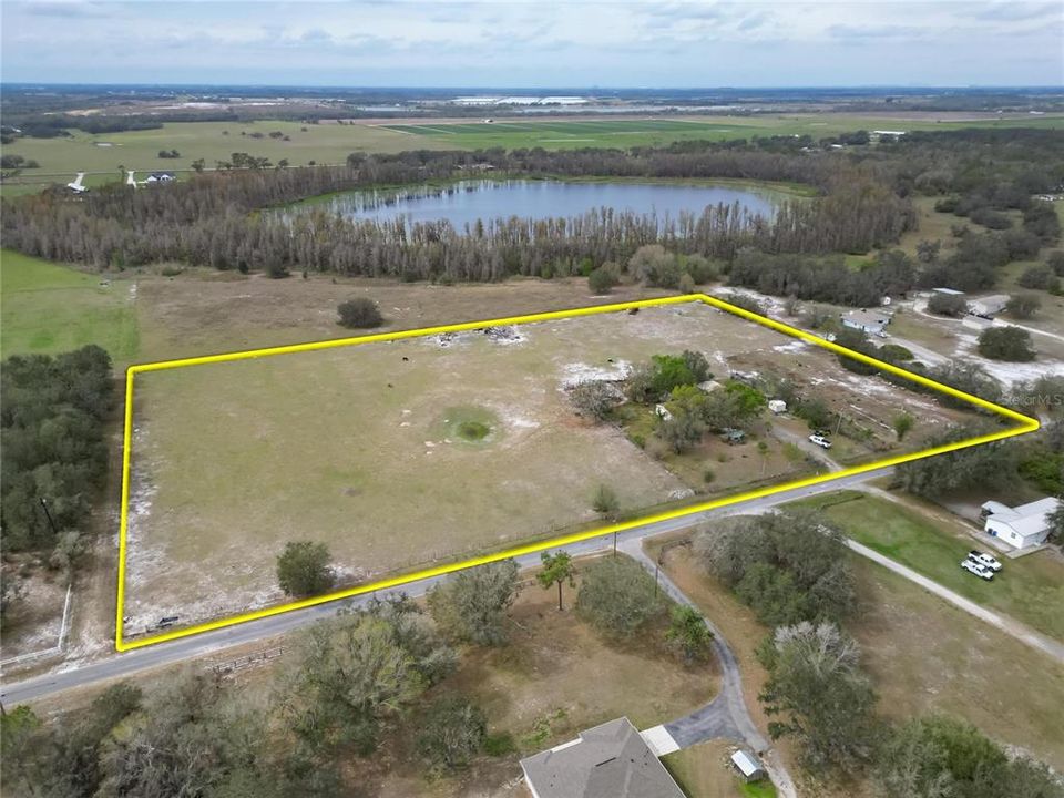 For Sale: $650,000 (3 beds, 2 baths, 1677 Square Feet)