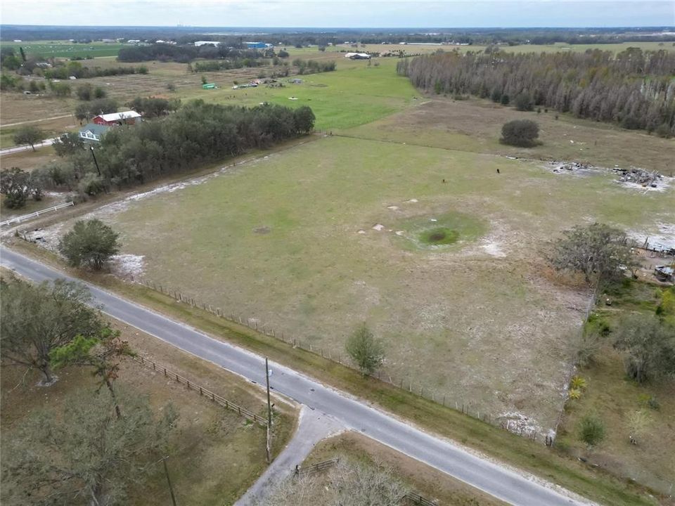 For Sale: $650,000 (3 beds, 2 baths, 1677 Square Feet)