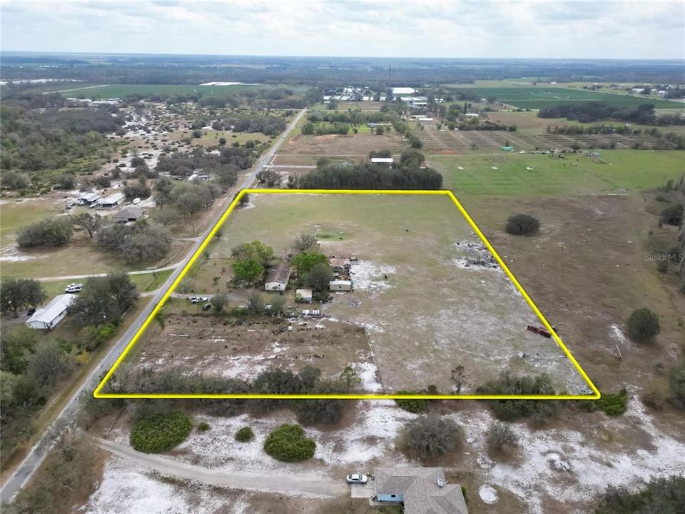 For Sale: $650,000 (3 beds, 2 baths, 1677 Square Feet)