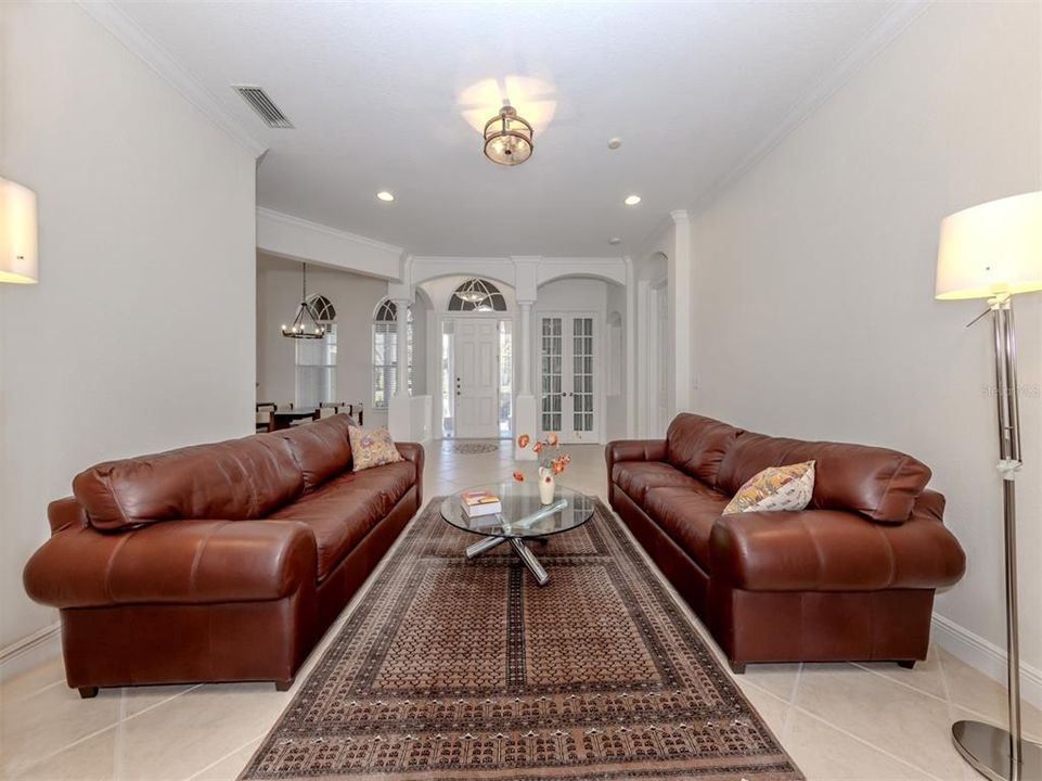 Active With Contract: $899,000 (4 beds, 3 baths, 3463 Square Feet)