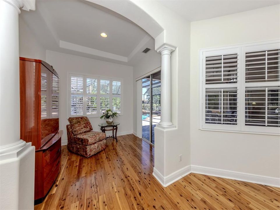 Active With Contract: $899,000 (4 beds, 3 baths, 3463 Square Feet)