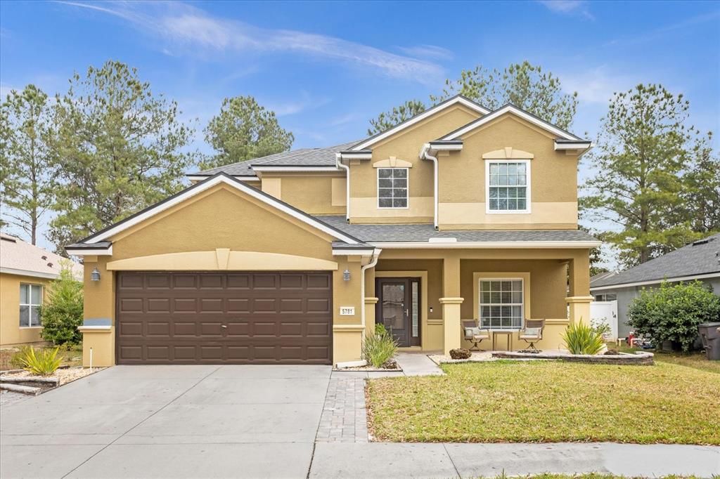 En Venta: $373,990 (4 camas, 3 baños, 2510 Pies cuadrados)