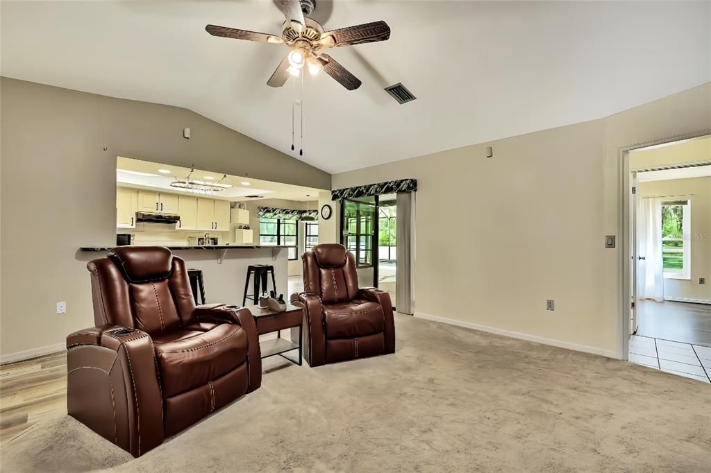 Active With Contract: $433,000 (3 beds, 2 baths, 2228 Square Feet)