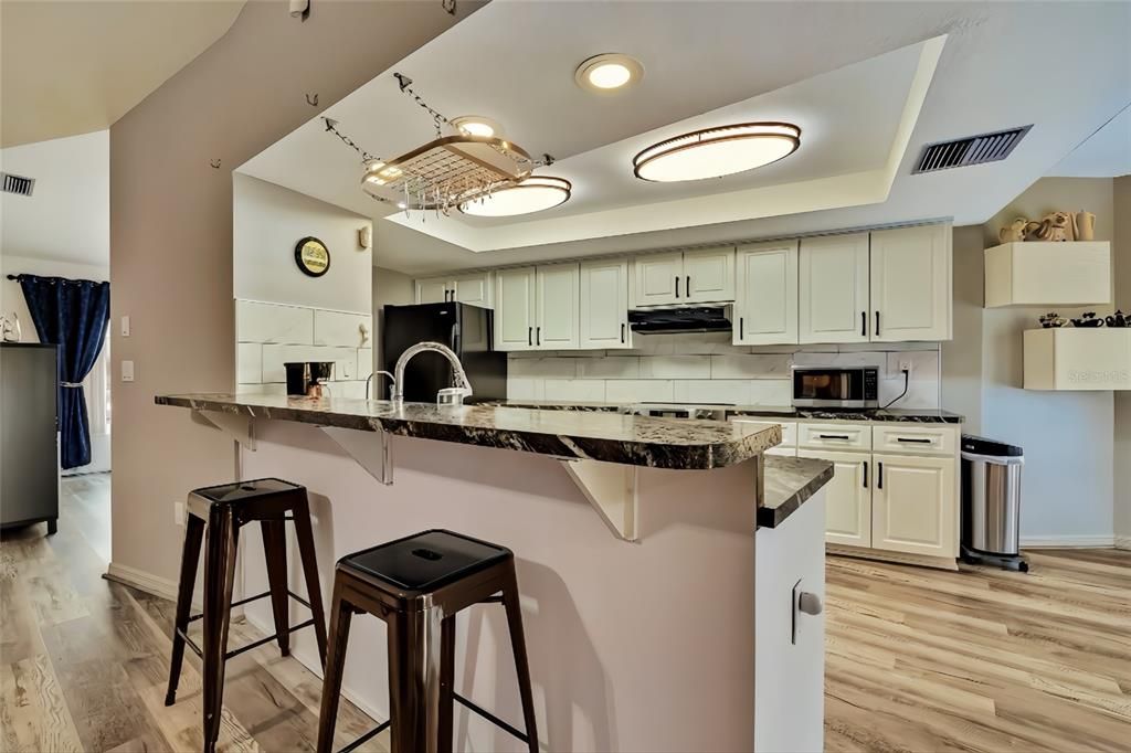 Active With Contract: $433,000 (3 beds, 2 baths, 2228 Square Feet)