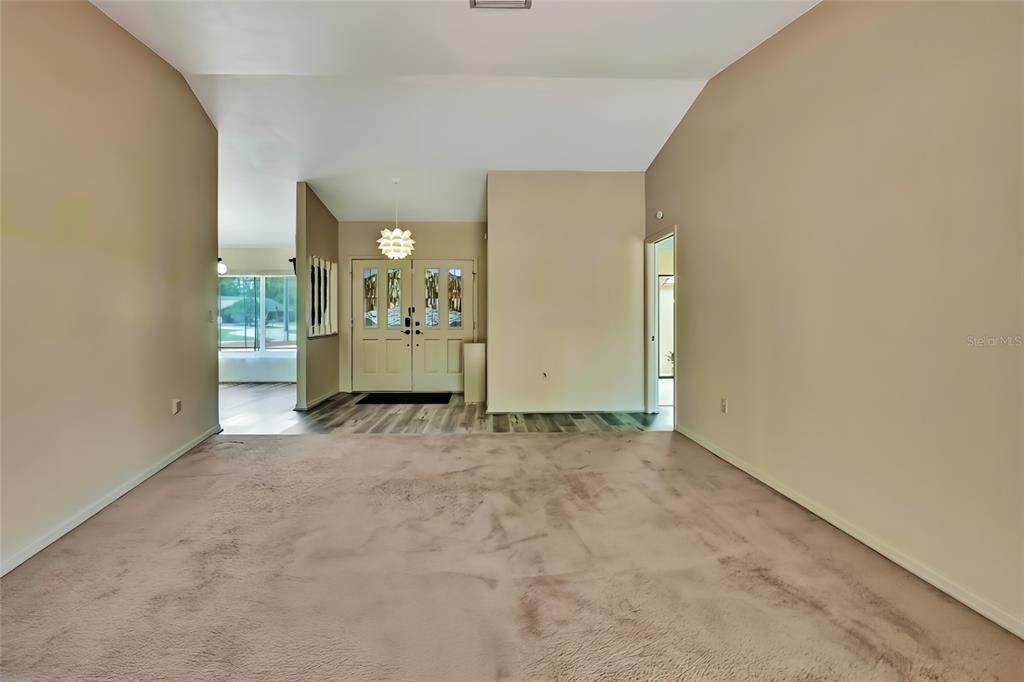 Active With Contract: $433,000 (3 beds, 2 baths, 2228 Square Feet)