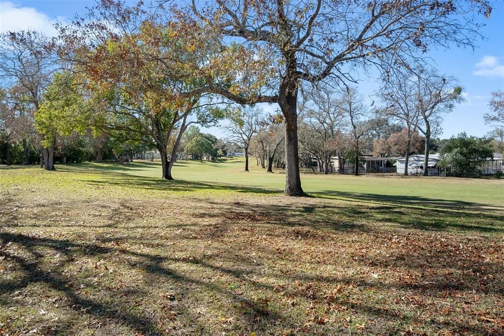 Active With Contract: $224,900 (2 beds, 2 baths, 1104 Square Feet)