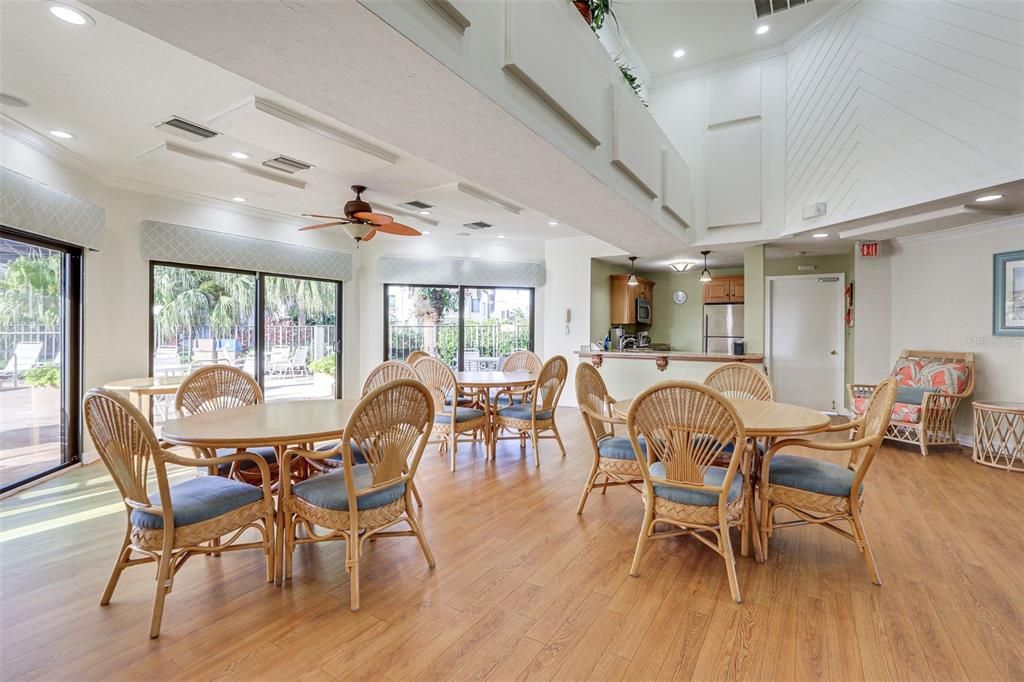 For Rent: $3,150 (2 beds, 2 baths, 1088 Square Feet)