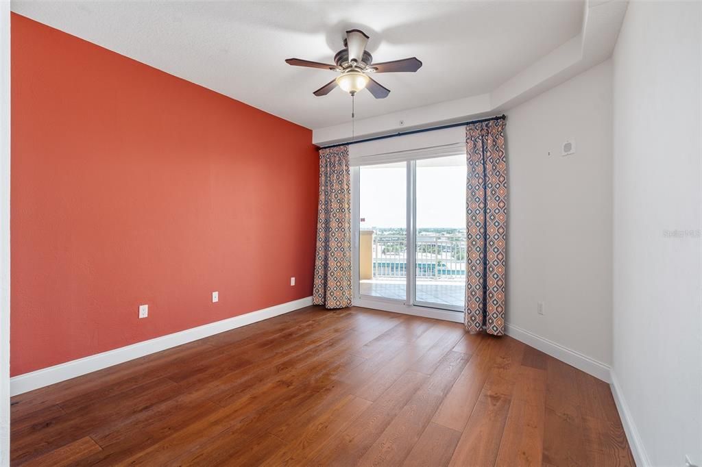 待售: $750,000 (3 贝兹, 3 浴室, 2406 平方英尺)