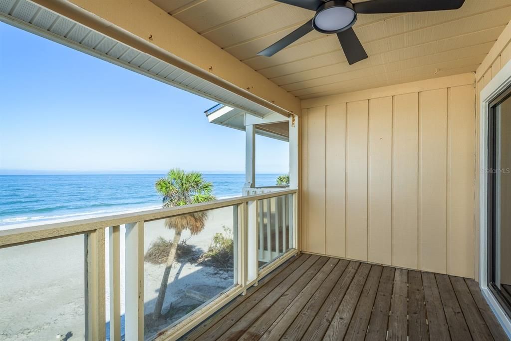 待售: $999,900 (2 贝兹, 2 浴室, 1350 平方英尺)