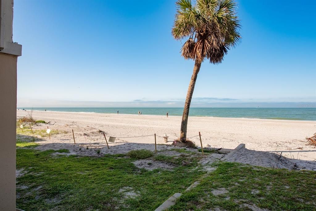 待售: $999,900 (2 贝兹, 2 浴室, 1350 平方英尺)