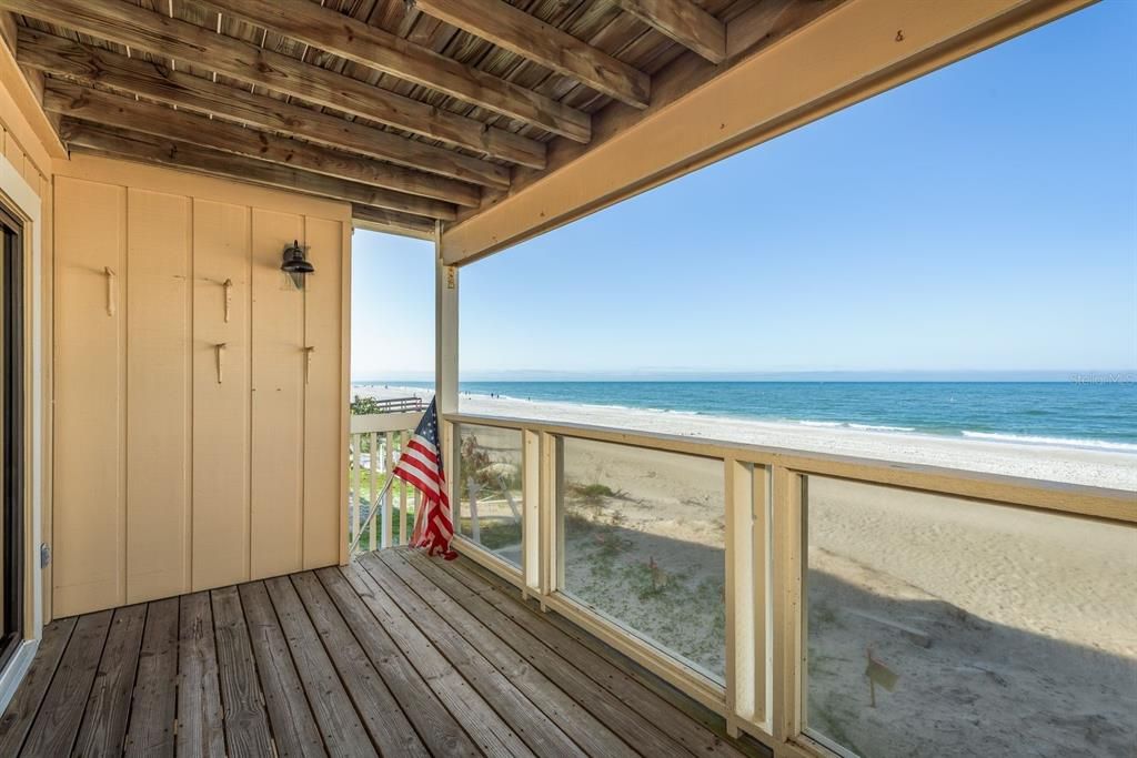 待售: $999,900 (2 贝兹, 2 浴室, 1350 平方英尺)