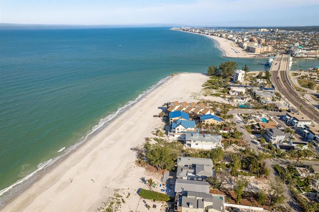 待售: $999,900 (2 贝兹, 2 浴室, 1350 平方英尺)