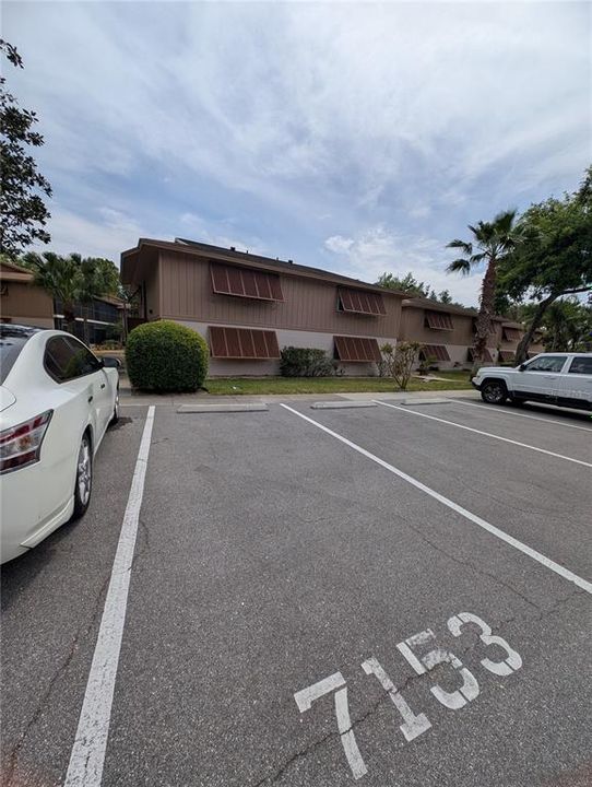 На продажу: $158,000 (2 спален, 2 ванн, 897 Квадратных фут)