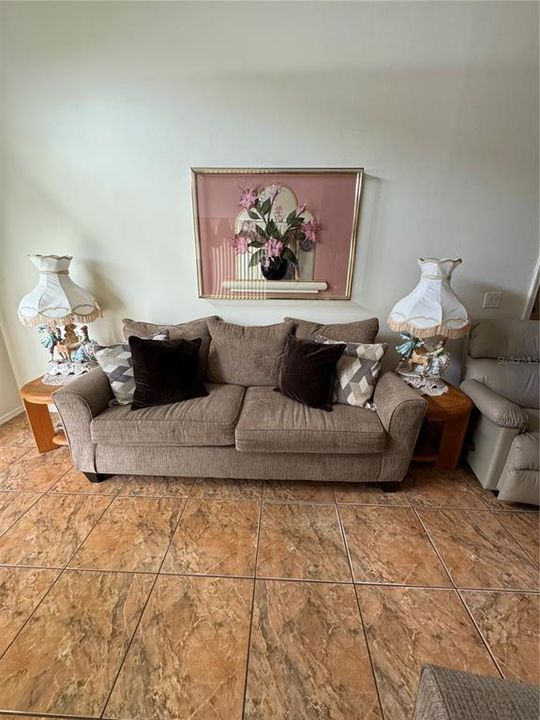 На продажу: $365,000 (3 спален, 2 ванн, 1395 Квадратных фут)