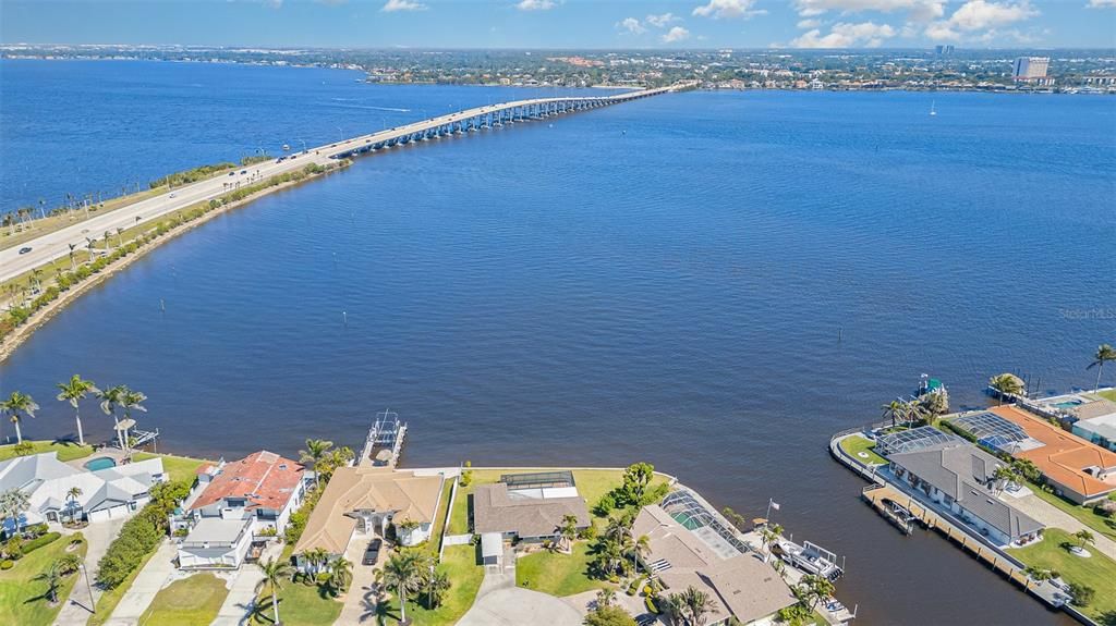 En Venta: $1,500,000 (2 camas, 2 baños, 1570 Pies cuadrados)