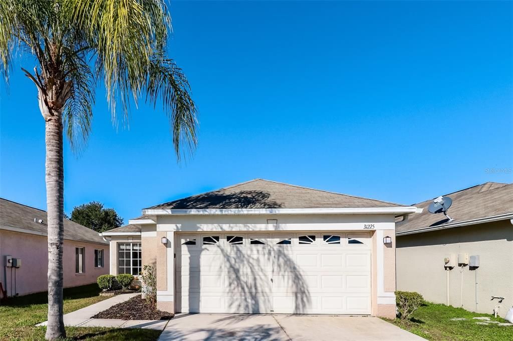 Recently Rented: $1,930 (3 beds, 2 baths, 1263 Square Feet)